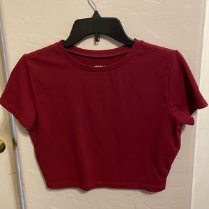 Burgundy cropped T-shirt